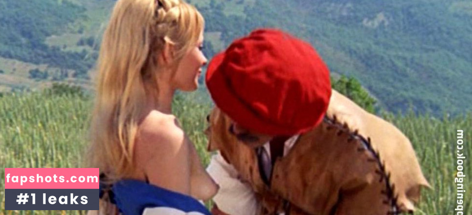 Josiane Tanzilli gallery photo #4