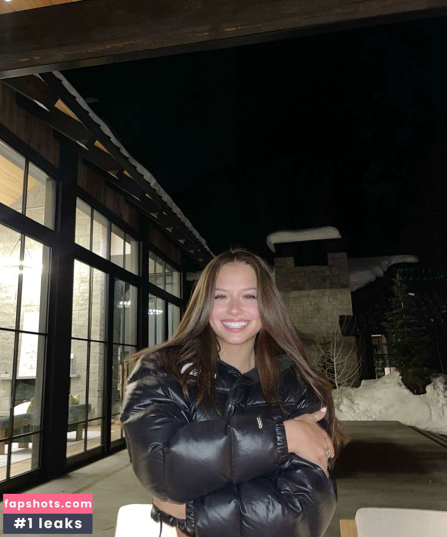 Josie Conely gallery photo #14