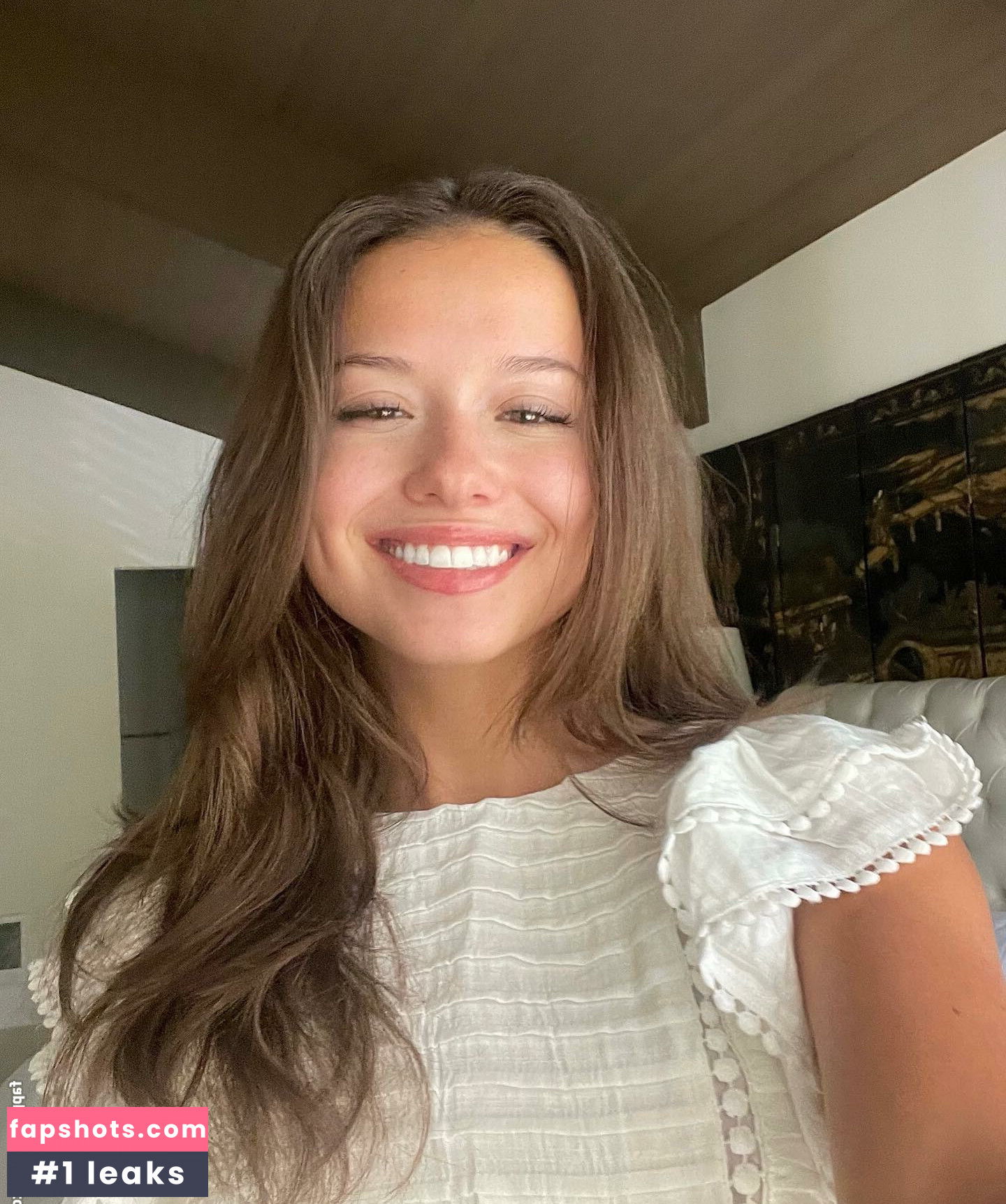 Josie Conely gallery photo #19