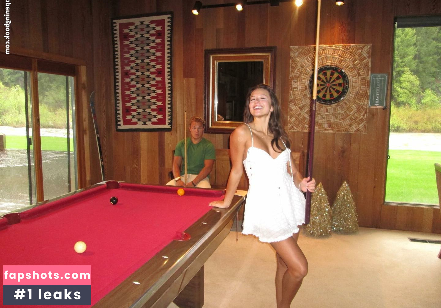 Josie Conely gallery photo #9