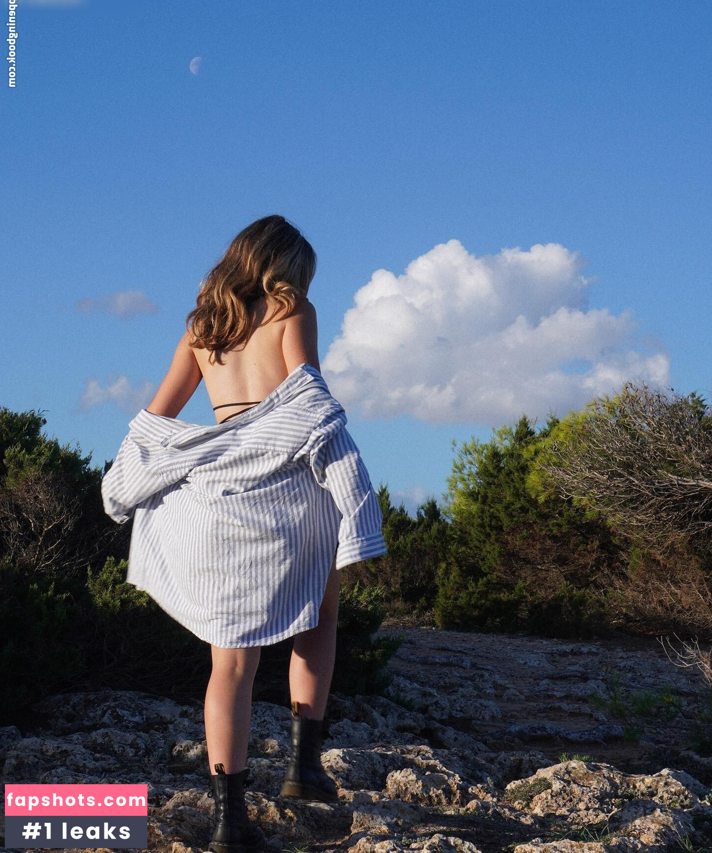 Josie Hermer gallery photo #24