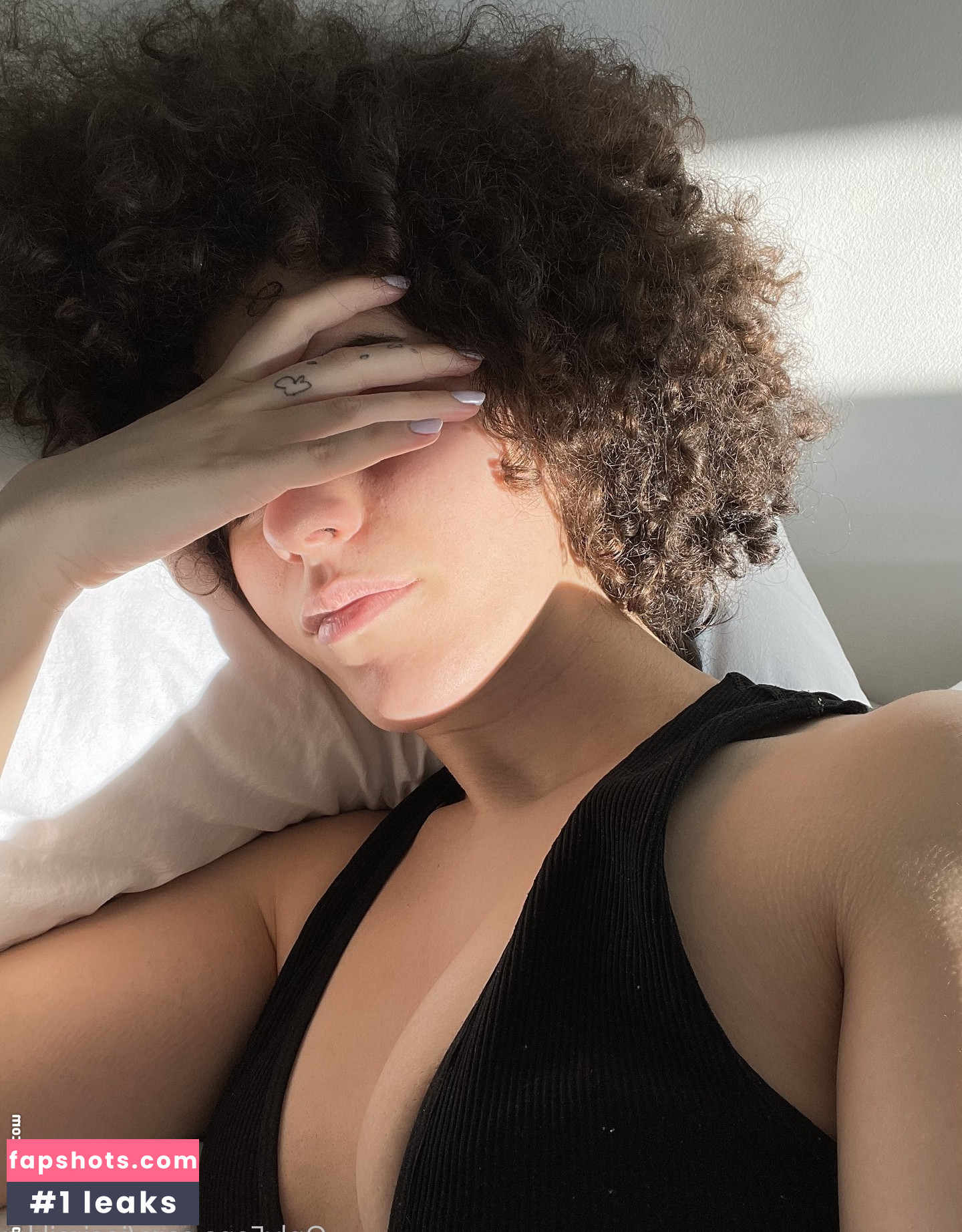 Josie Josieshhh gallery photo #16