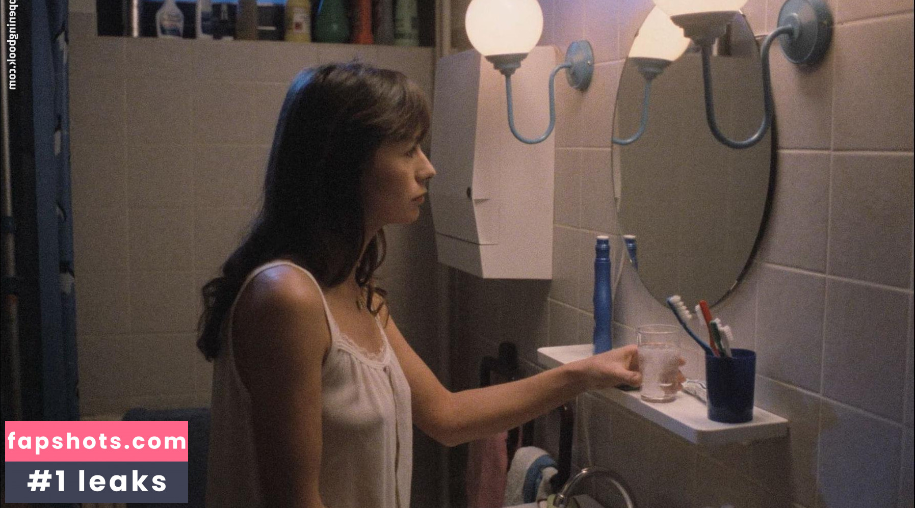 Josine van Dalsum gallery photo #3