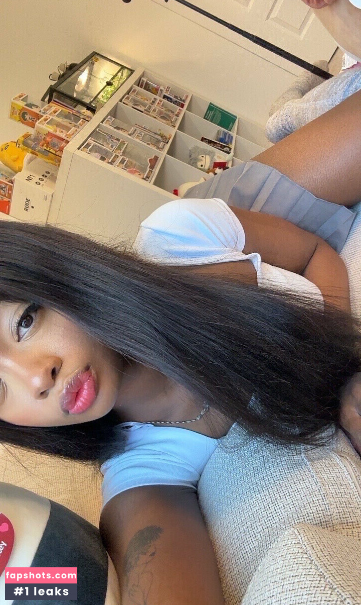 jossselynn nude babe gallery