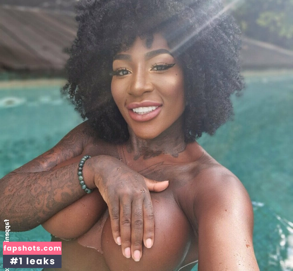 Josy Black gallery photo #21