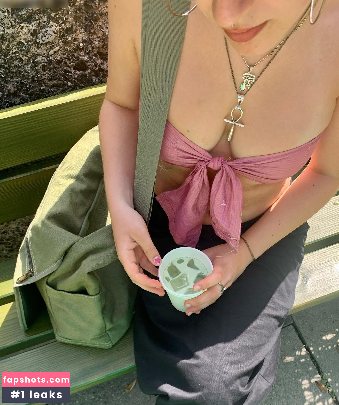 Josy Vogler gallery photo #2