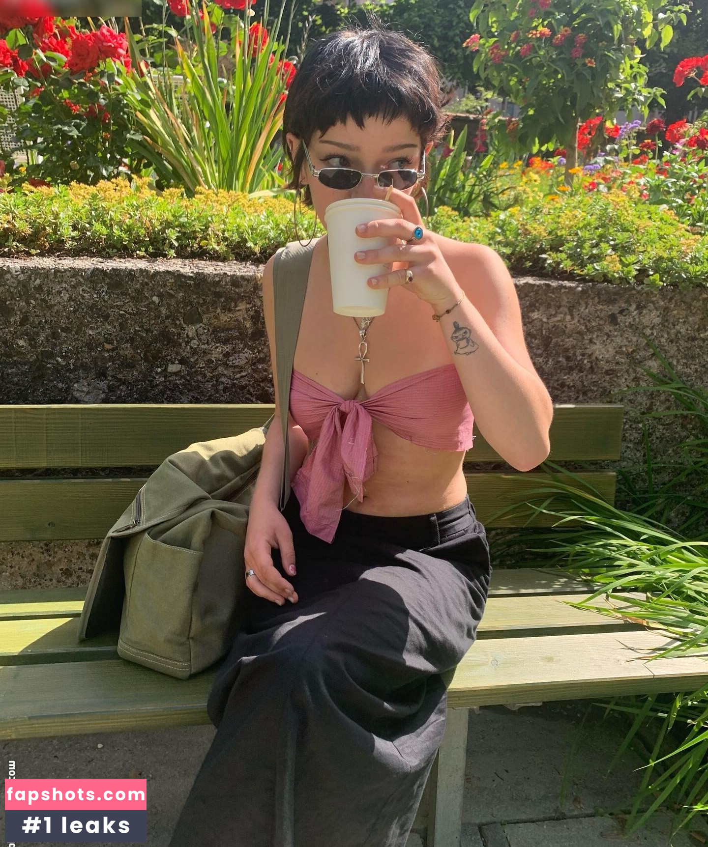 Josy Vogler gallery photo #4