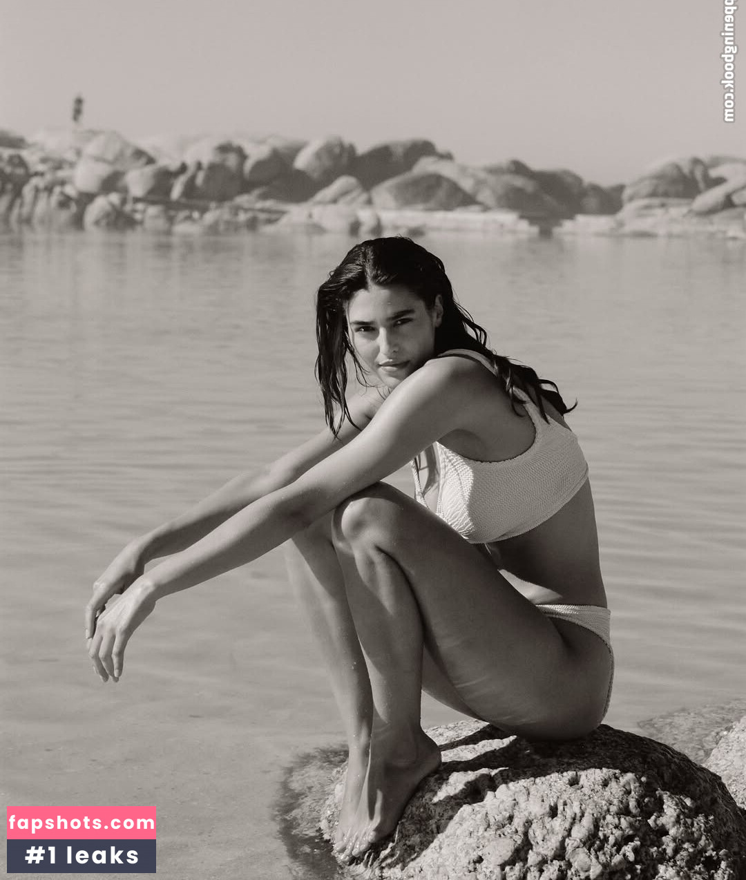 Joules117 nude babe gallery