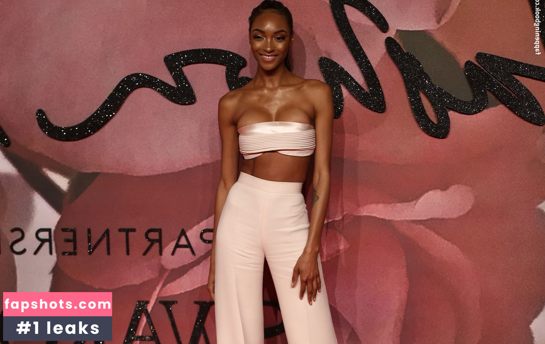 Jourdan Dunn Nahé úniky fotek pouze od fanoušků #593 - Fapshots