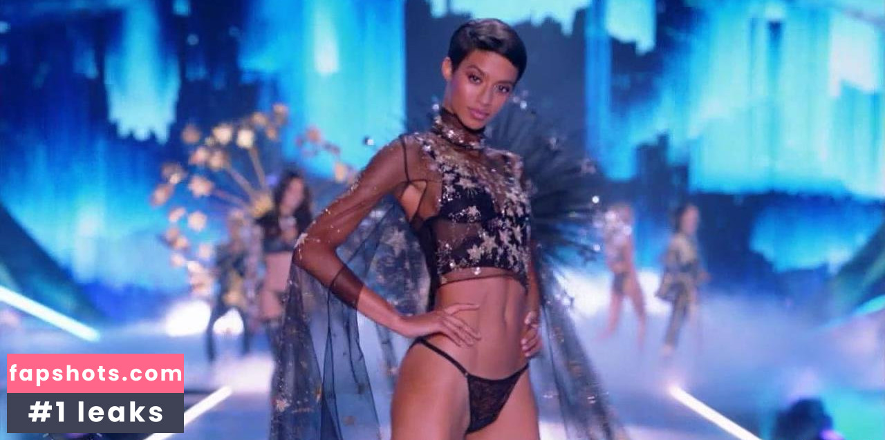 Jourdana Phillips gallery photo #3