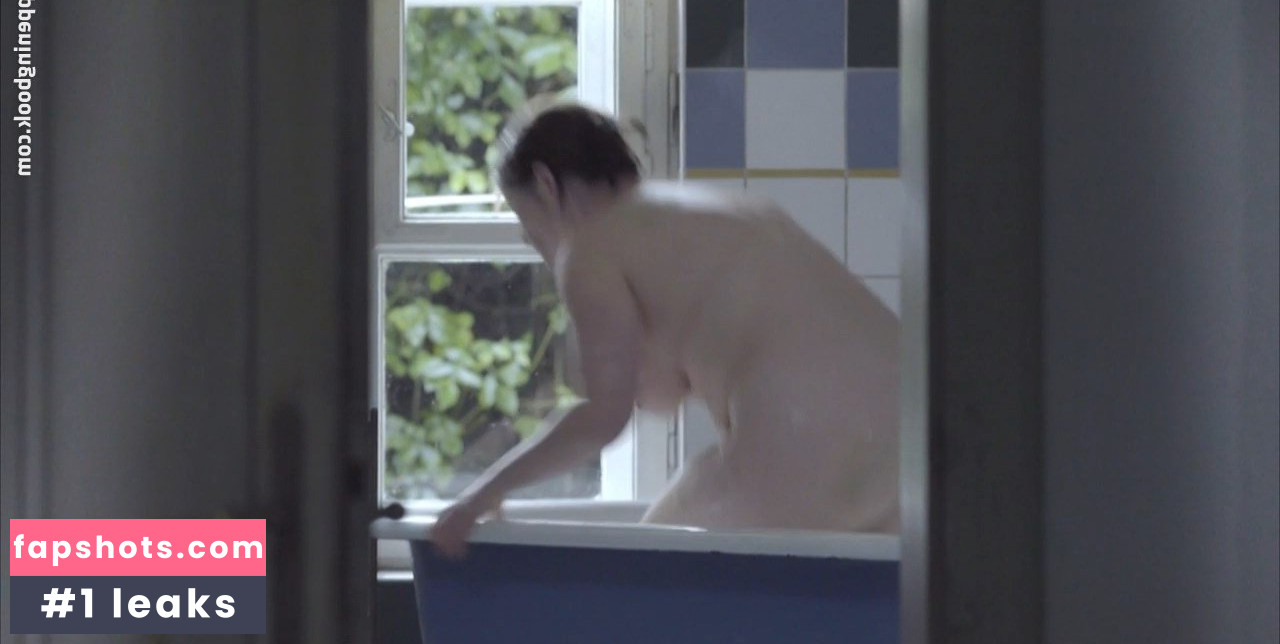 Jowita Budnik gallery photo #5