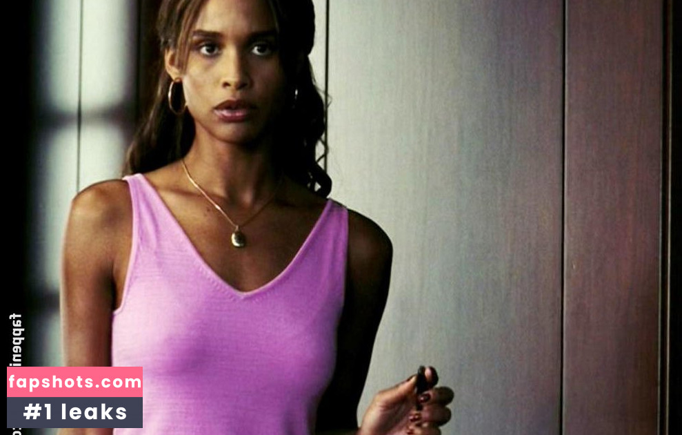 Joy Bryant gallery photo #17
