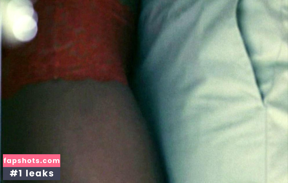 Joy Bryant gallery photo #19