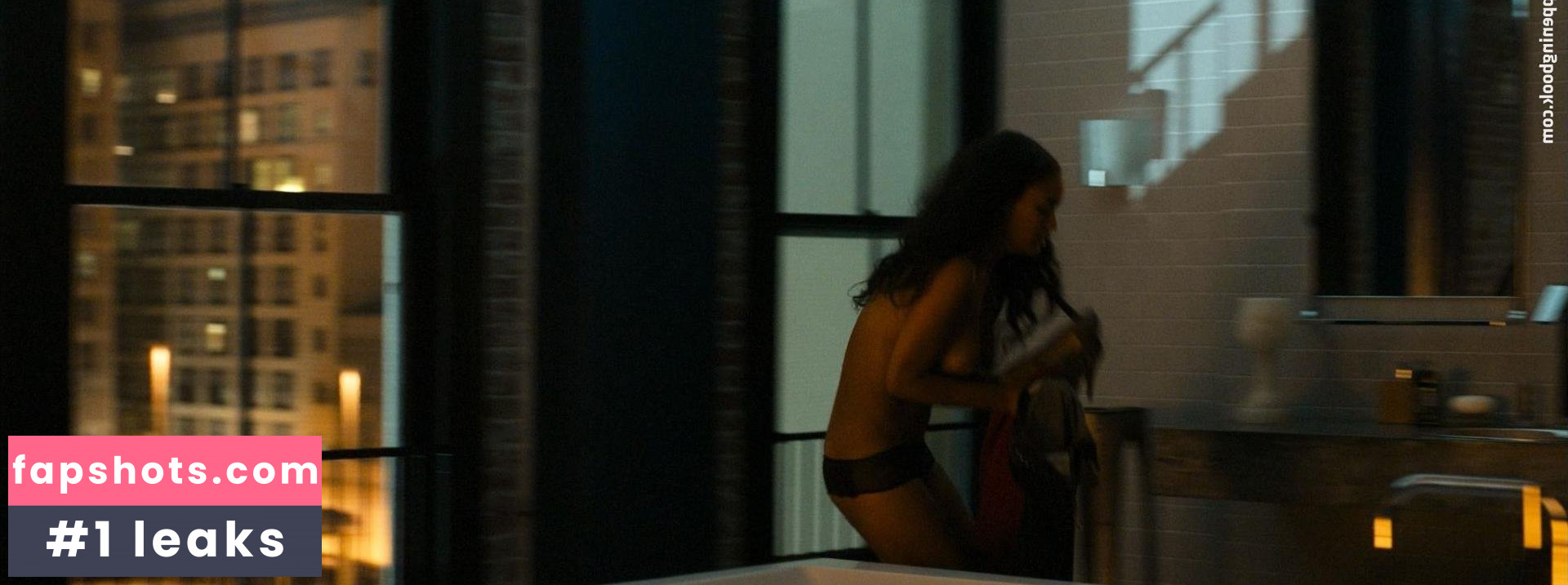 Joy Bryant gallery photo #27