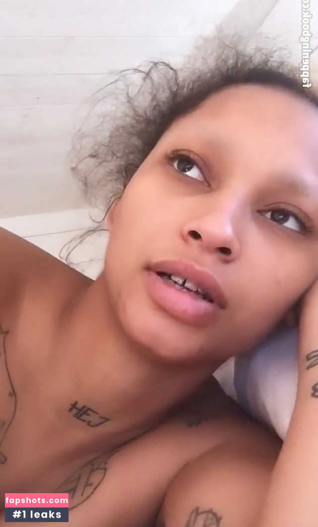 Joy M'Batha Nacktheit OnlyFans Fotos #3 - Fapshots