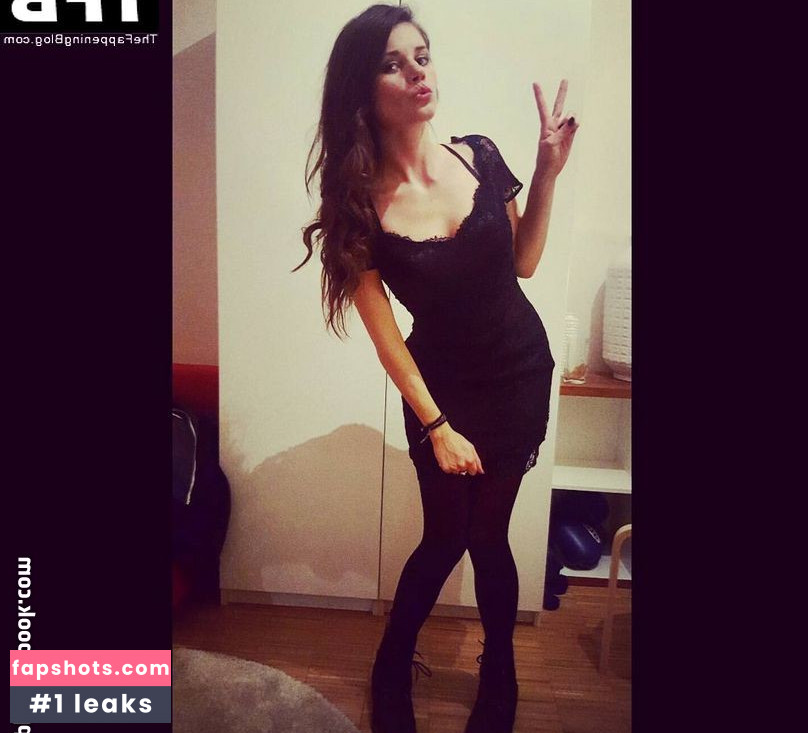 Joyce Ilg gallery photo #32