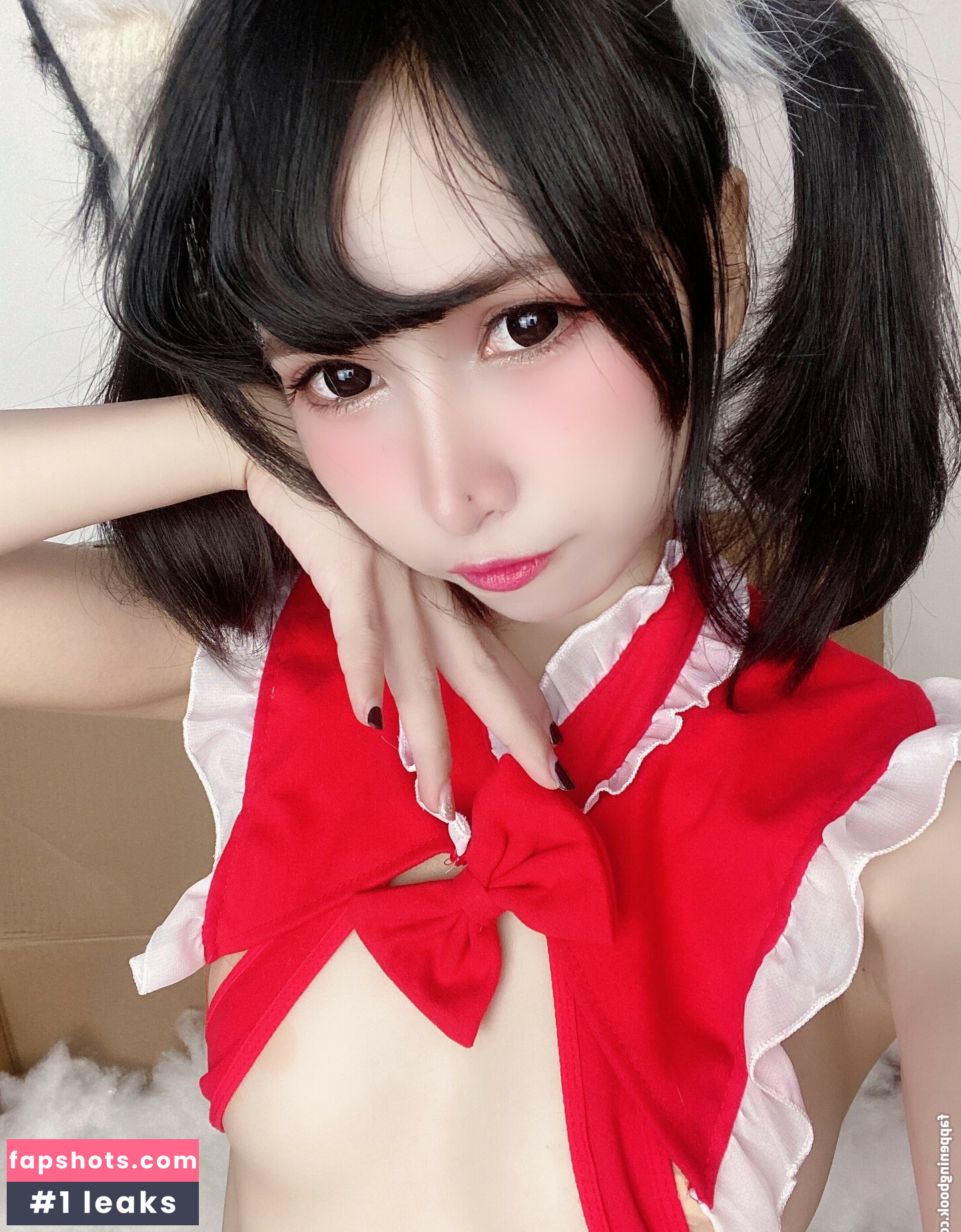 Joyce Poring gallery photo #69