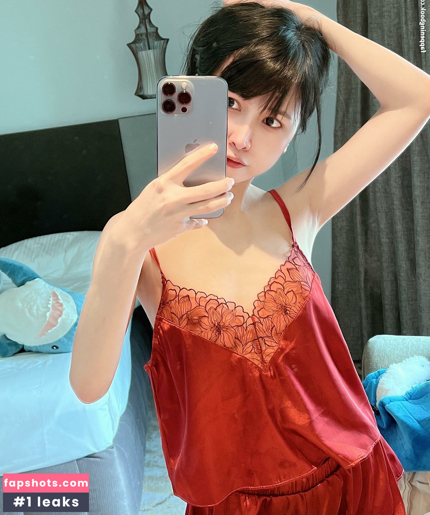 Joyce Poring gallery photo #83