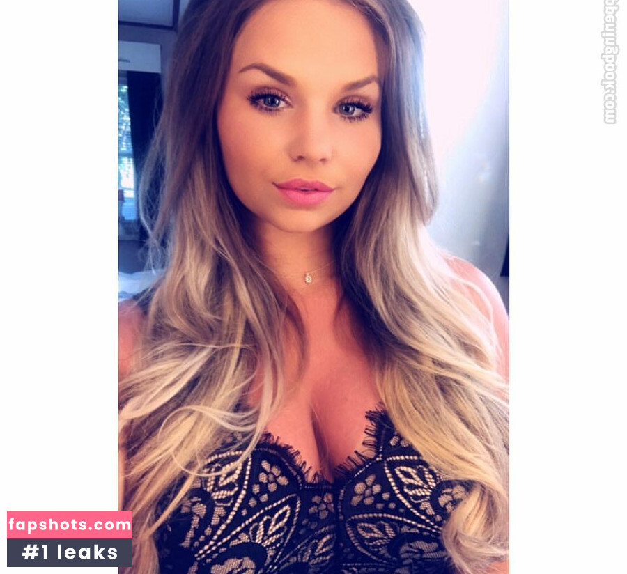 Joyce Straten gallery photo #16