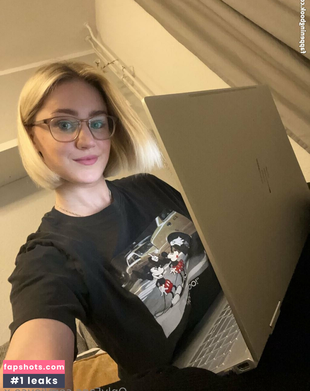 Joyce X gallery photo #48