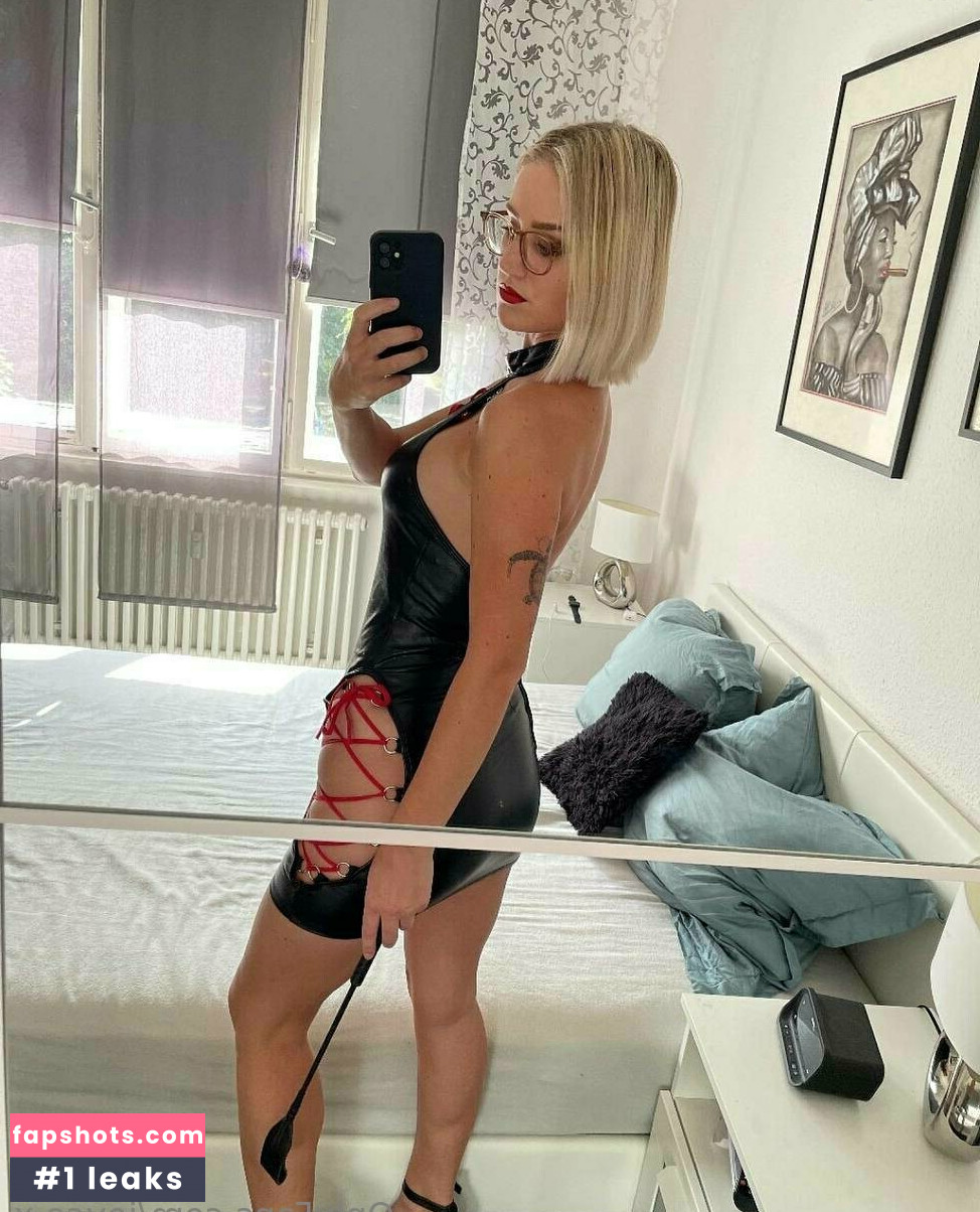 Joyce X gallery photo #50