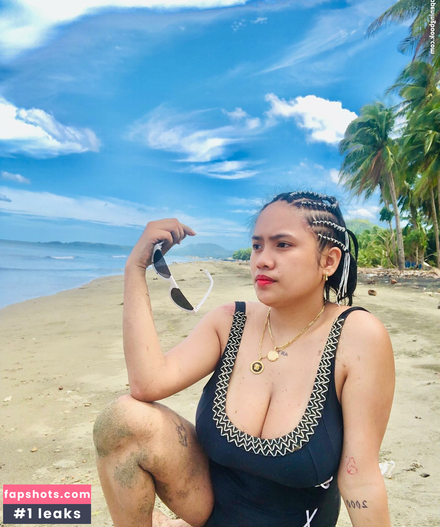 Joycen Artus gallery photo #11