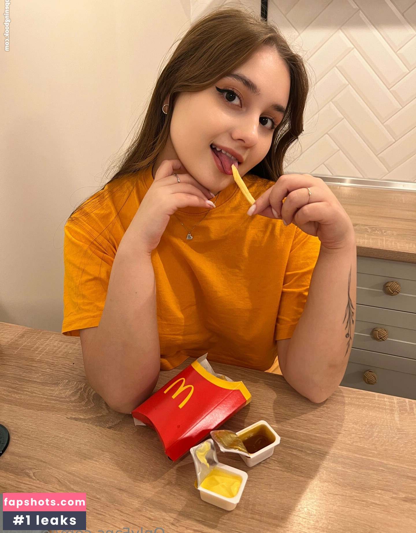 joylucy gallery photo #26