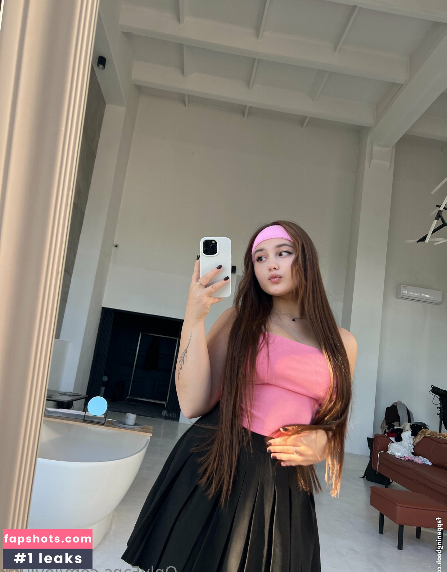 joylucy Nude Leaks OnlyFans Photos #9 - Fapshots