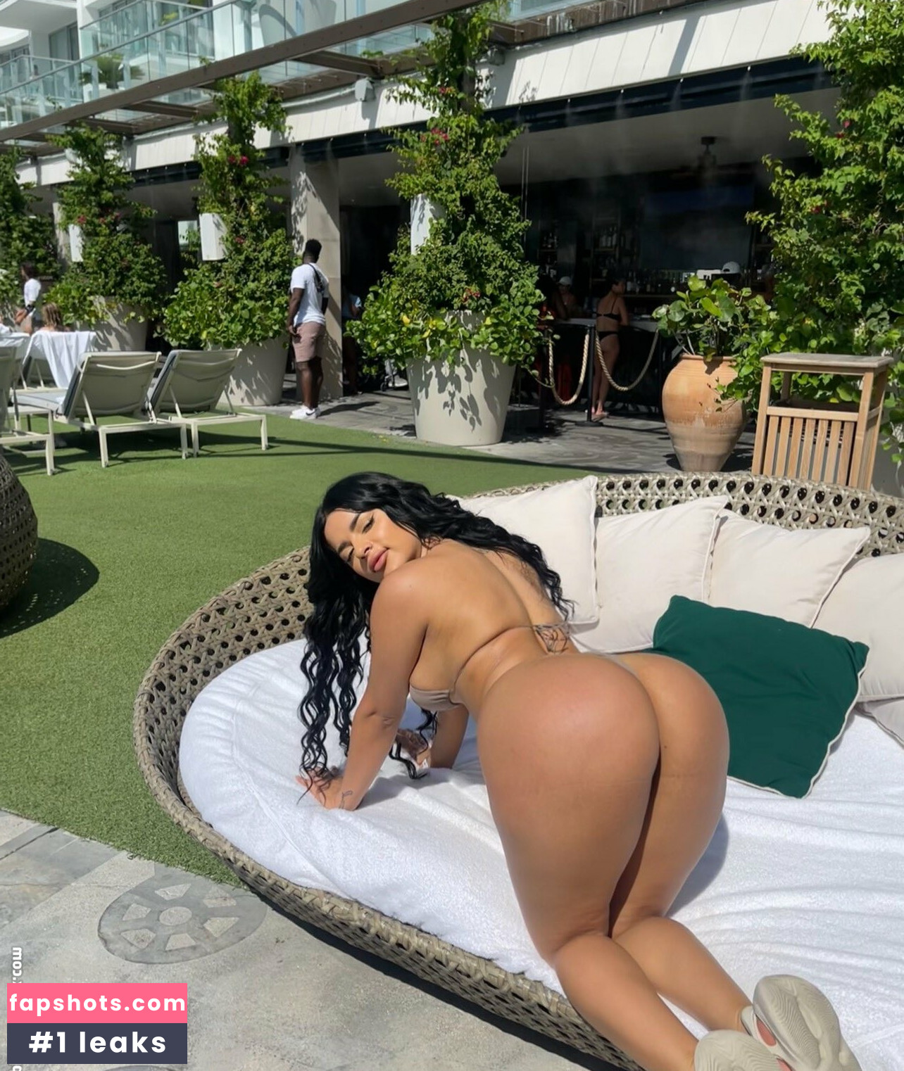 Juanita JCV gallery photo #12