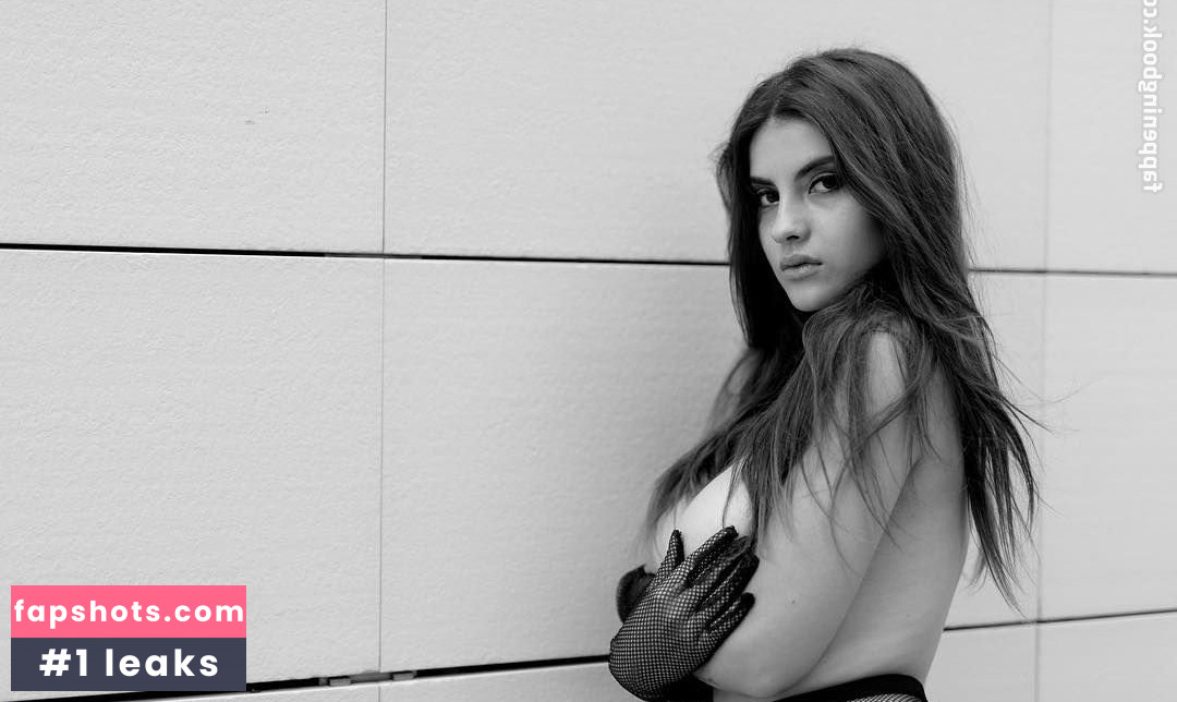 Judit Guerra gallery photo #209