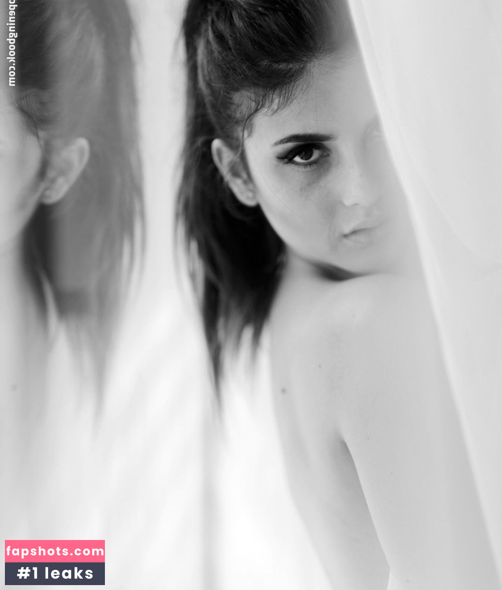 Judit Guerra gallery photo #222