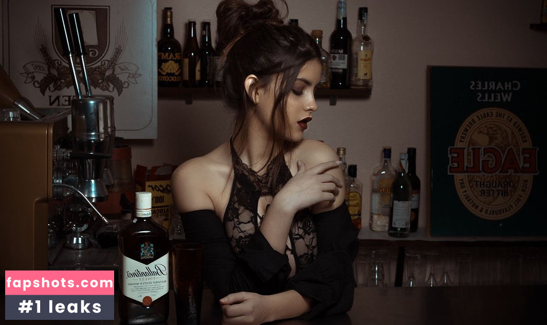 Judit Guerra gallery photo #225