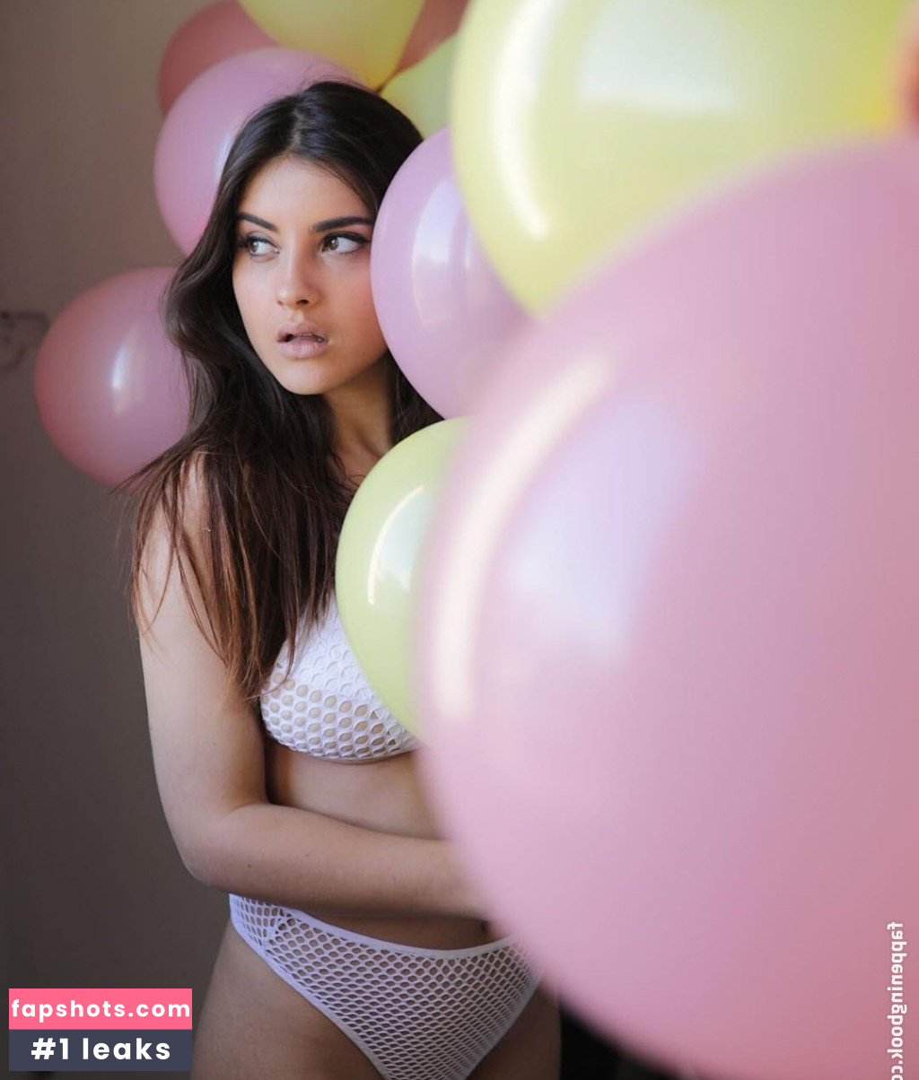 Judit Guerra gallery photo #237