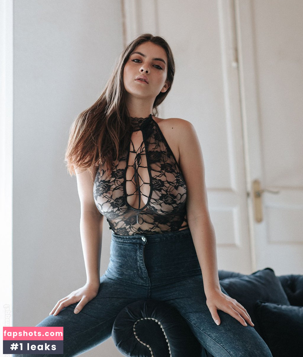 Judit Guerra gallery photo #289