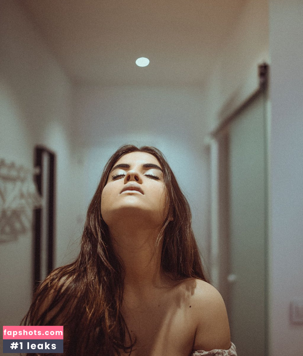 Judit Guerra gallery photo #291