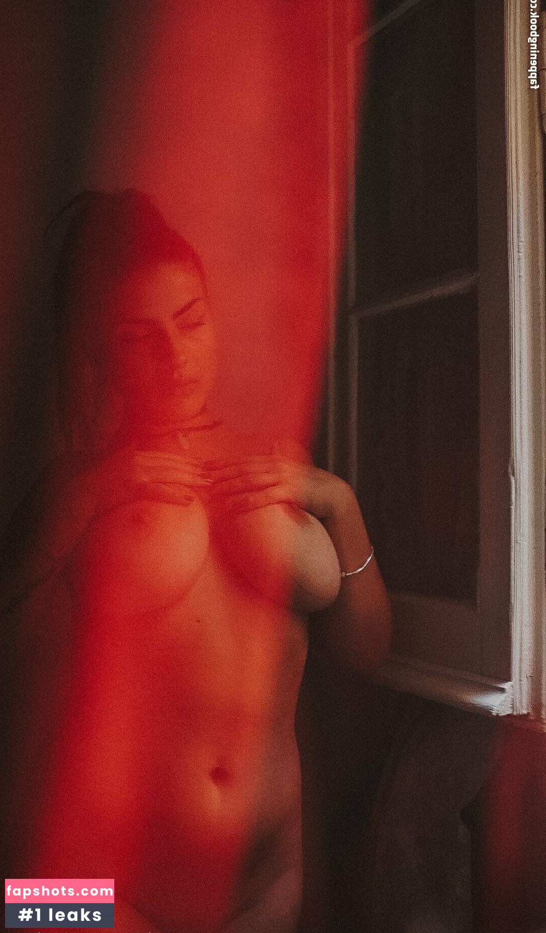 Judit Guerra gallery photo #34