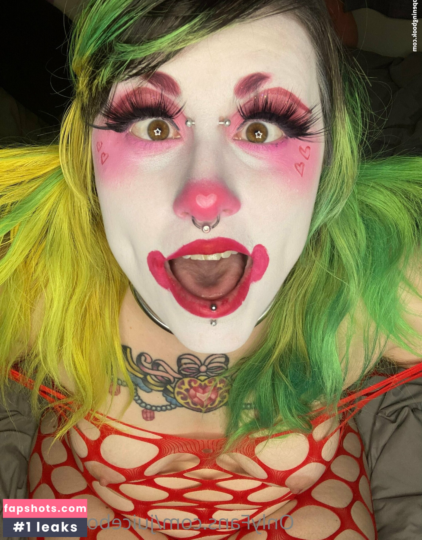 juiceboxxxclown nude babe gallery