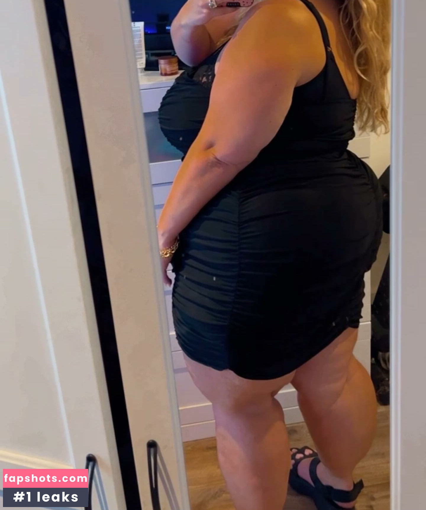 juiceefruitee nude babe gallery