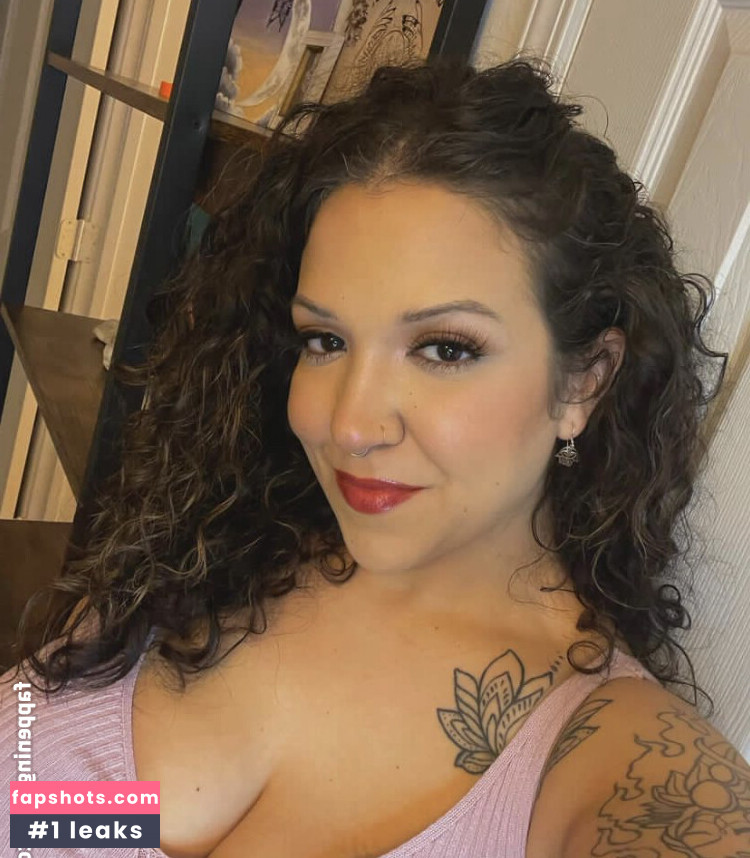 Juicy Jade gallery photo #16