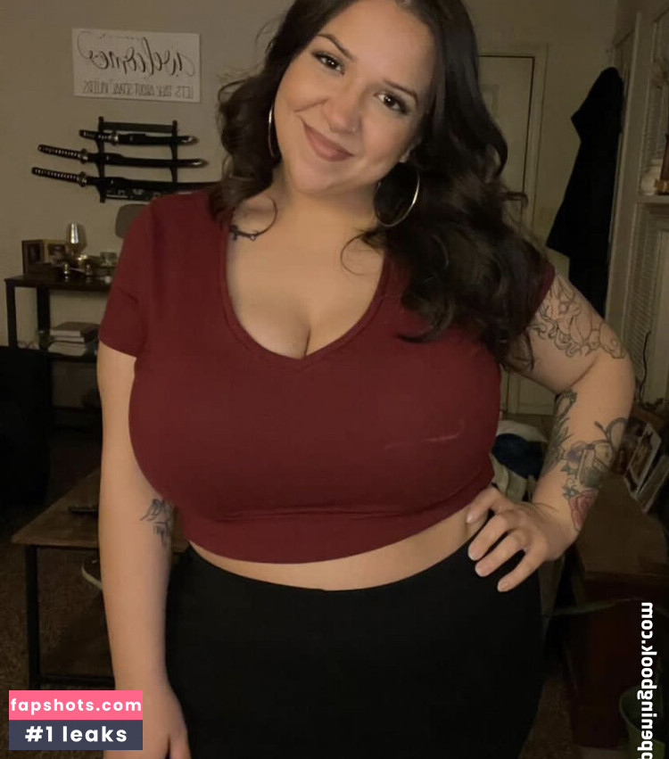 Juicy Jade gallery photo #8