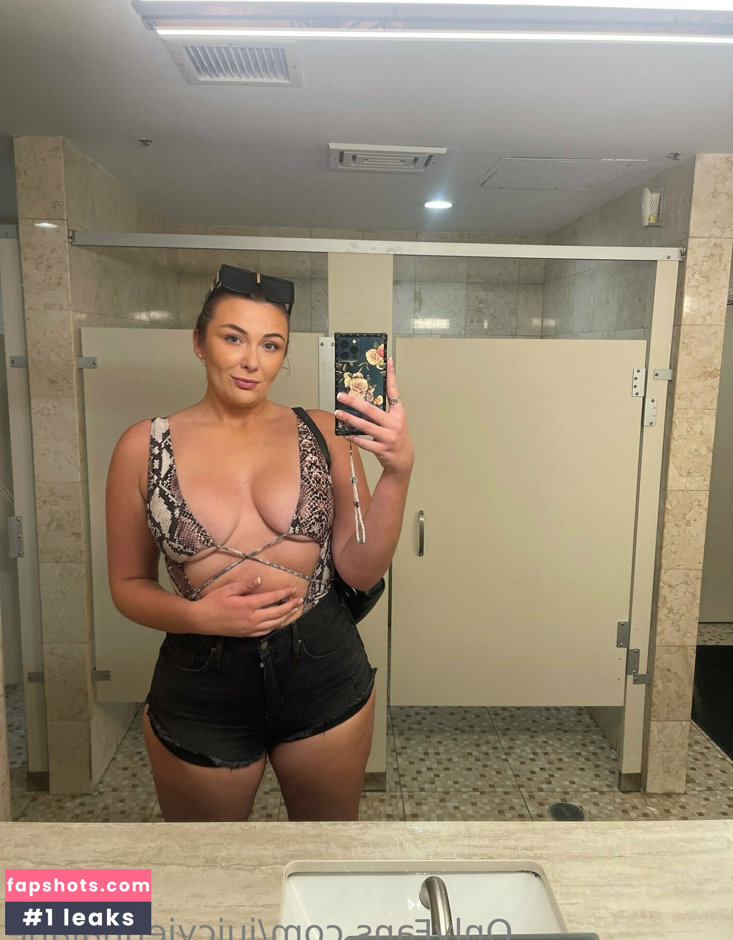 juicyjennajane gallery photo #25