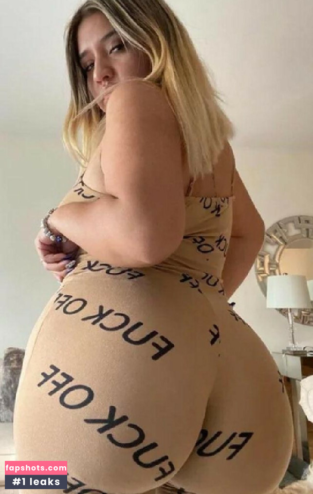 Juicyk nude babe gallery