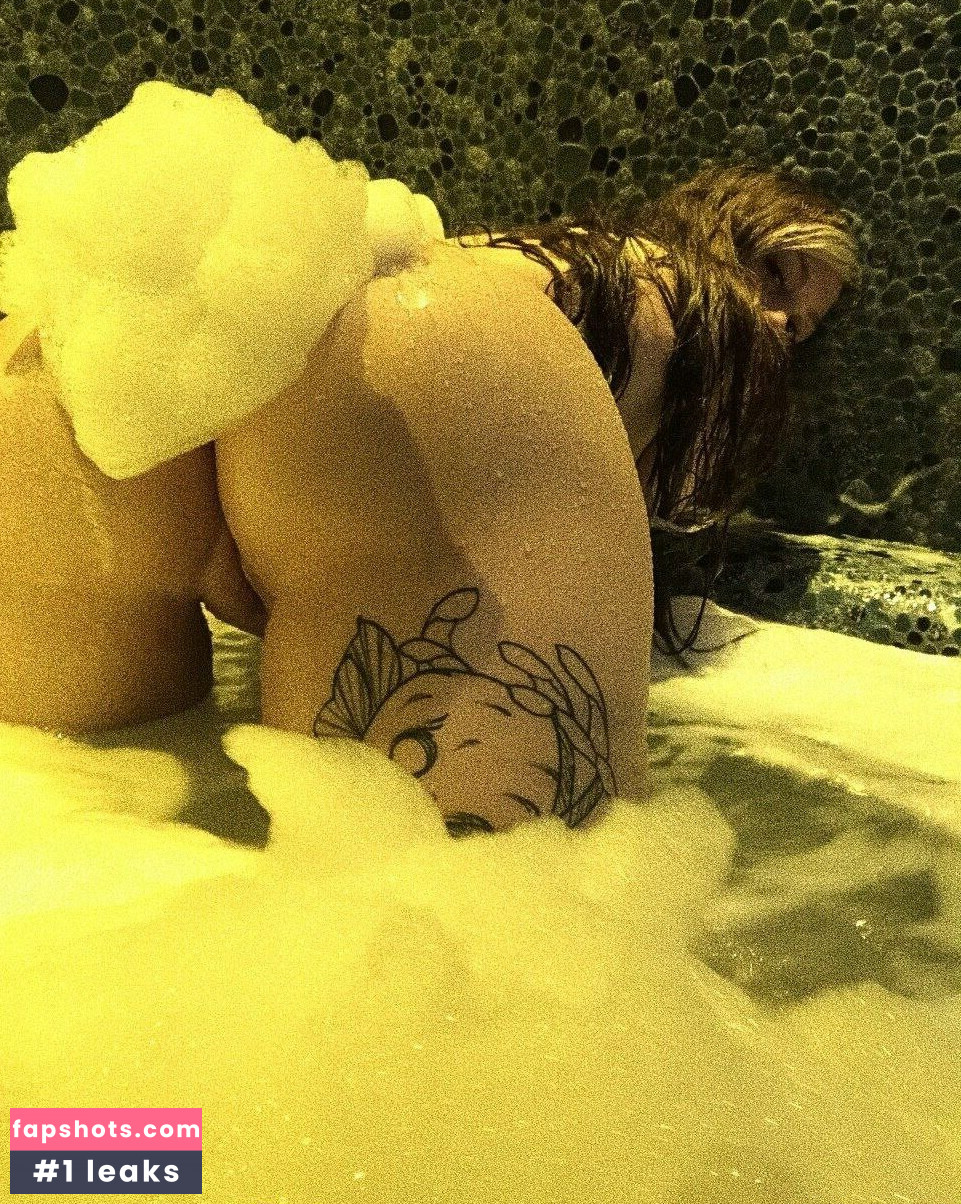 Juicymagx gallery photo #29