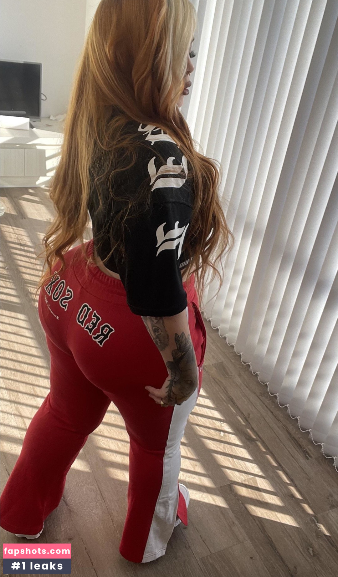 Juicymagx gallery photo #44