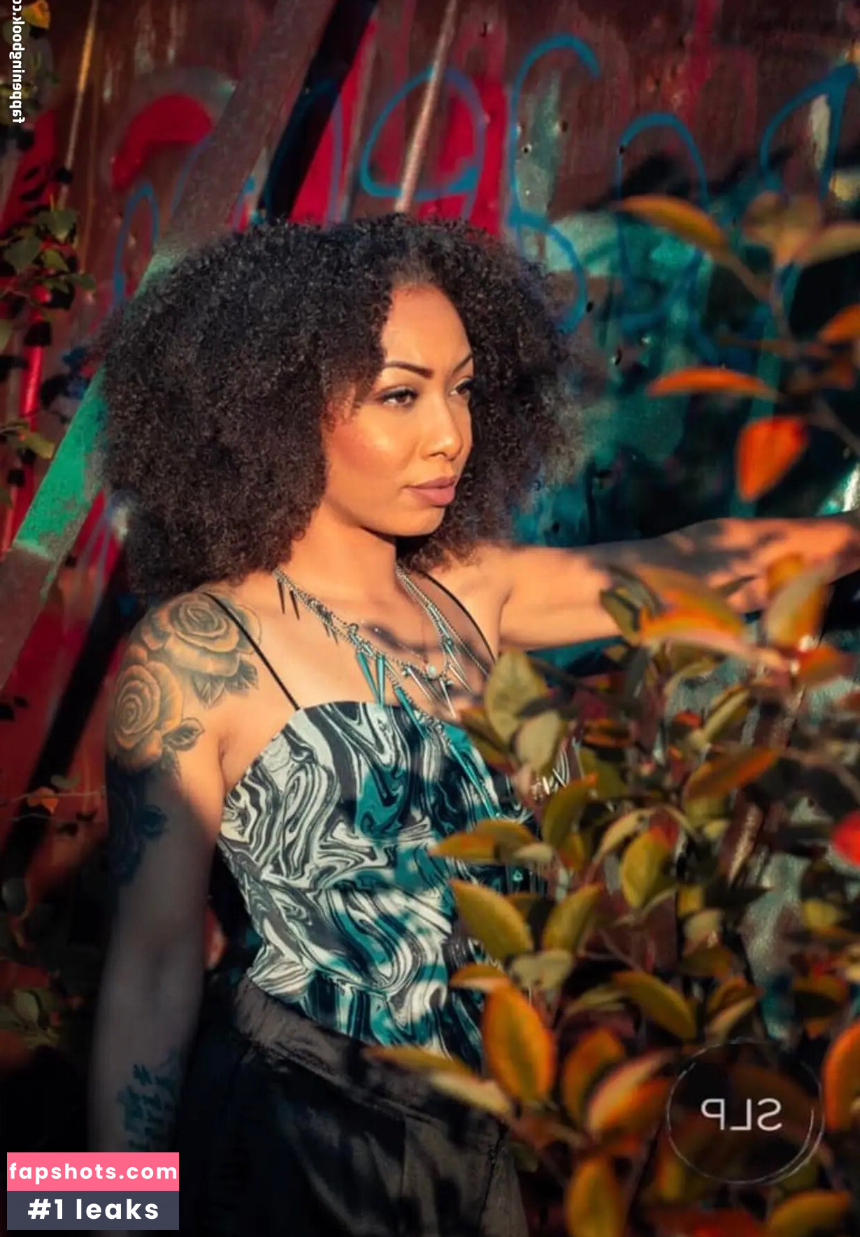 JuicyTee94 gallery photo #8