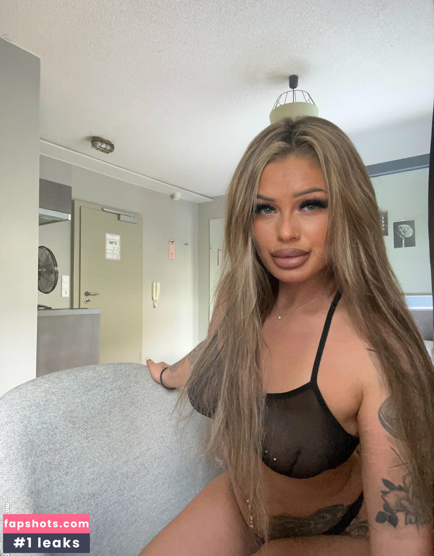 juiicyjolie gallery photo #18