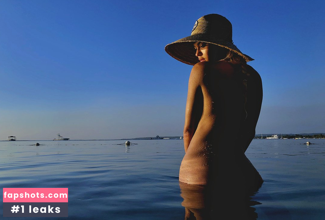 Juju Reis gallery photo #18