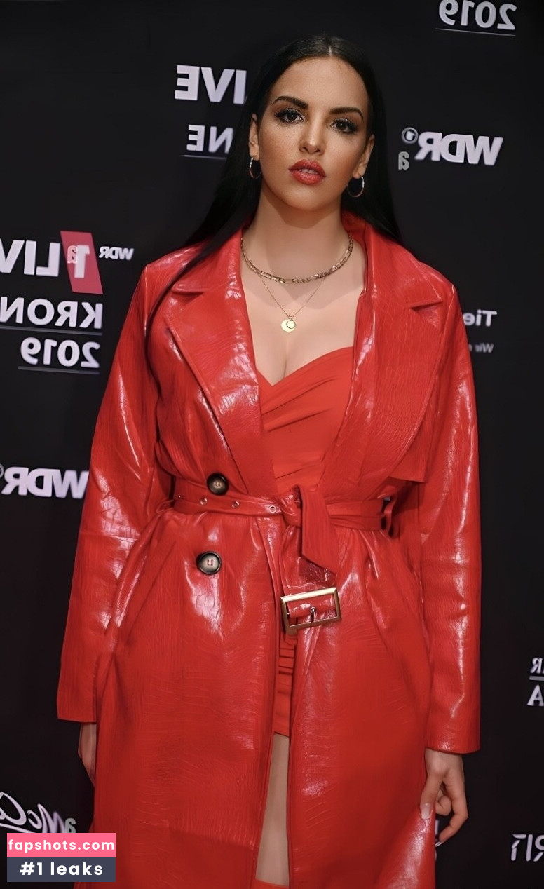 Juju44 gallery photo #26