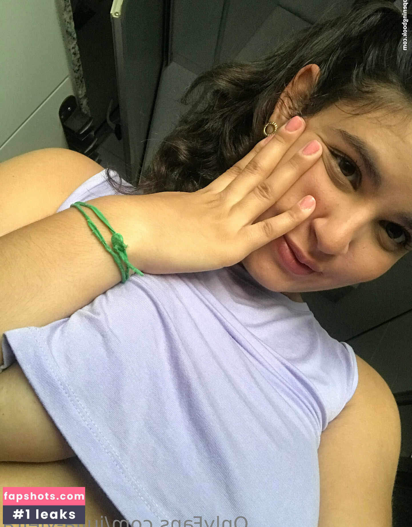 Jujuvi nude babe gallery