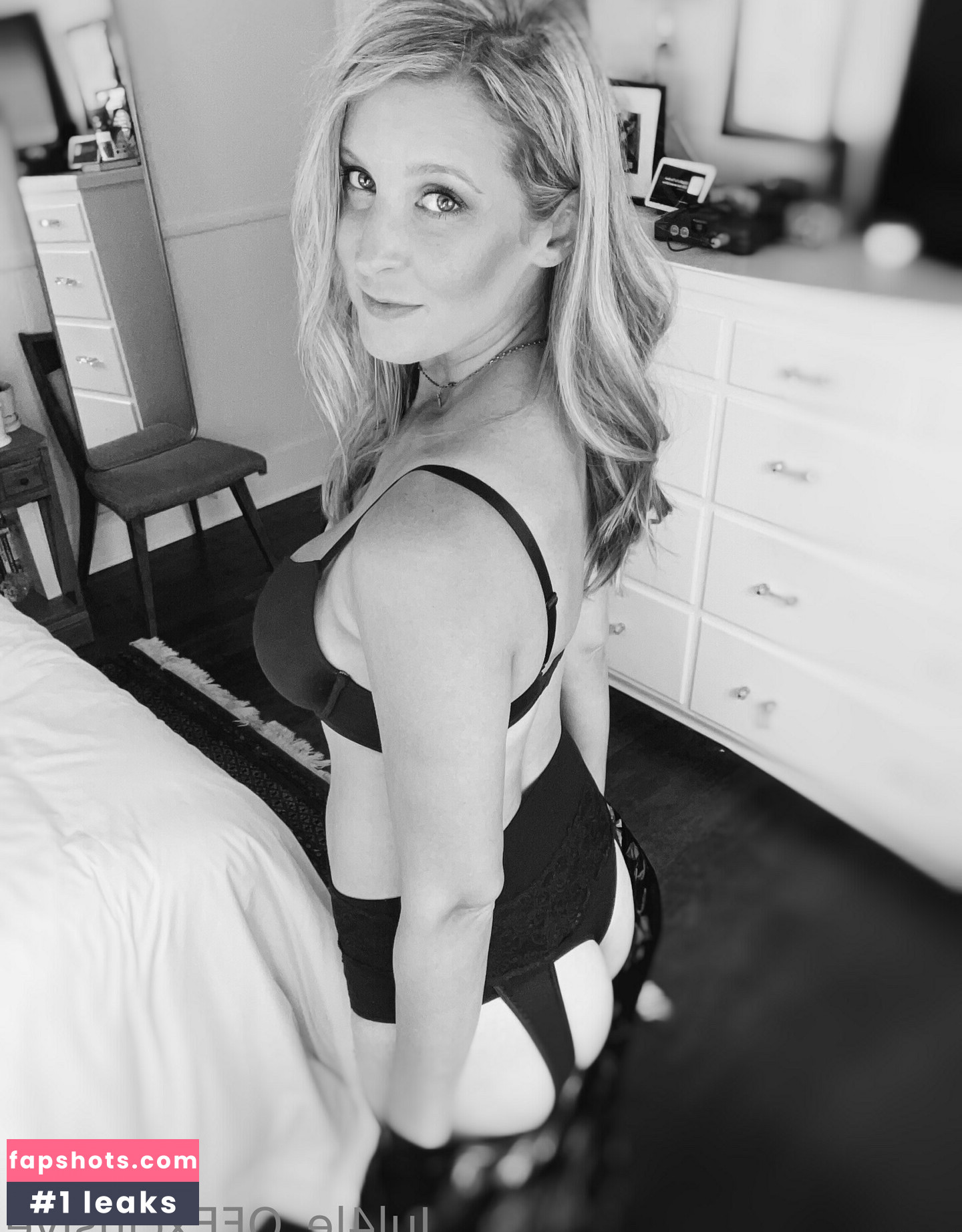 Jul4Le gallery photo #11